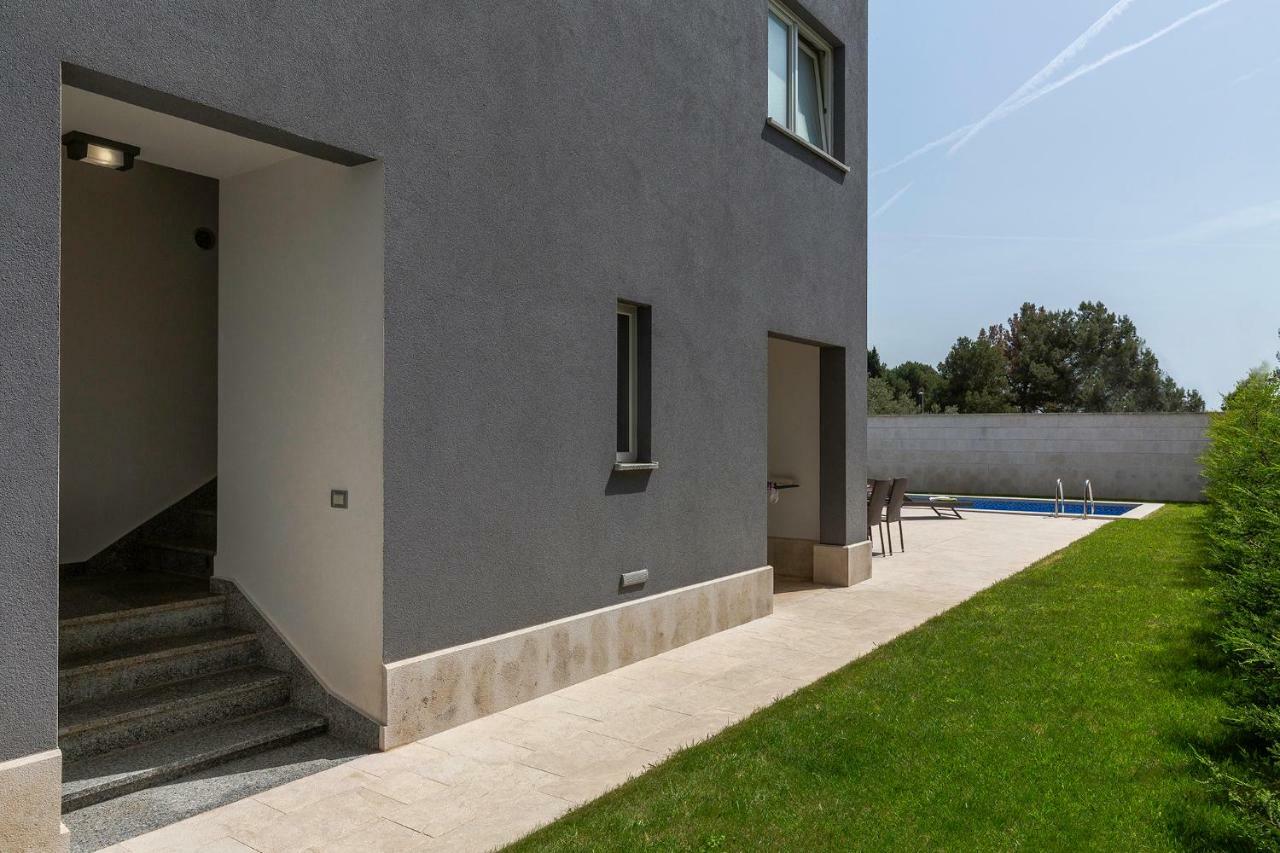 Villa Isabella PUY Exterior foto